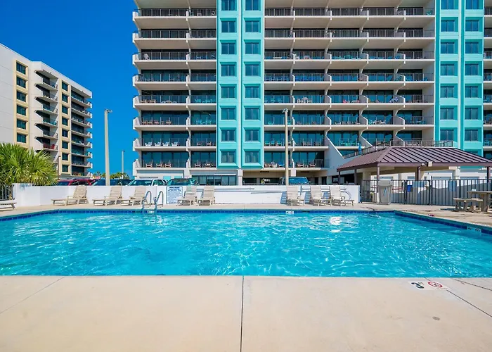 Island Winds East 204