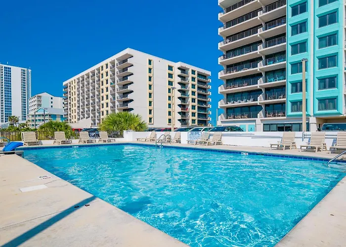 Apartment Island Winds East 204 *